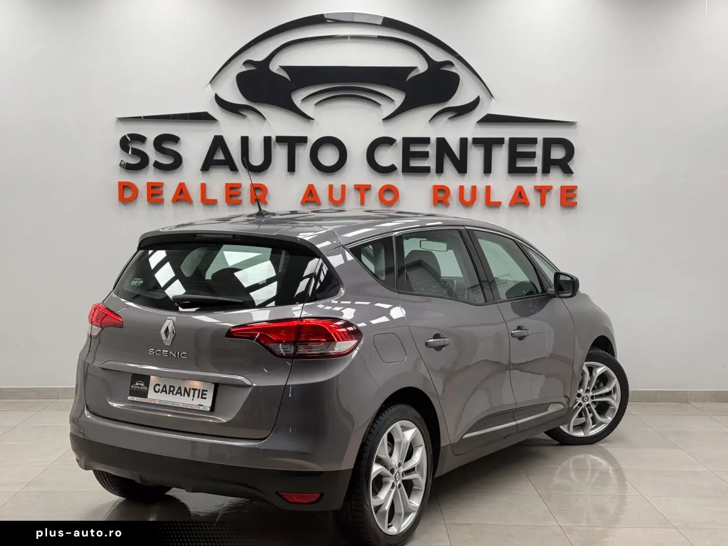 Renault Scenic ENERGY TCe 115 EXPERIENCE