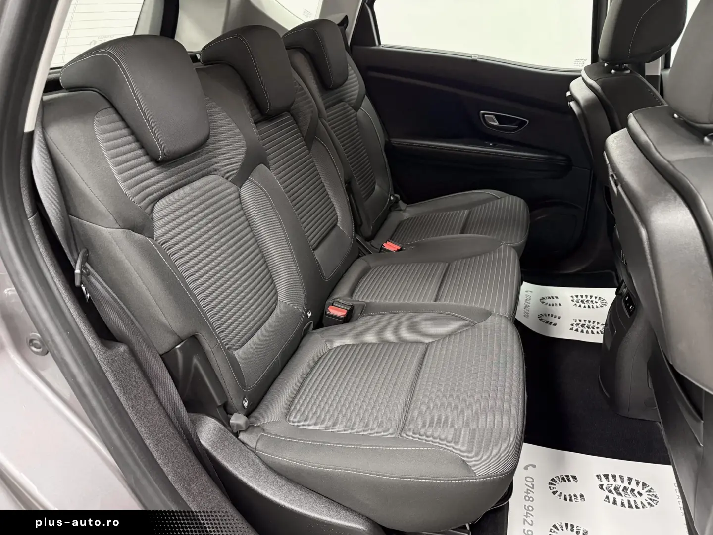 Renault Scenic ENERGY TCe 115 EXPERIENCE