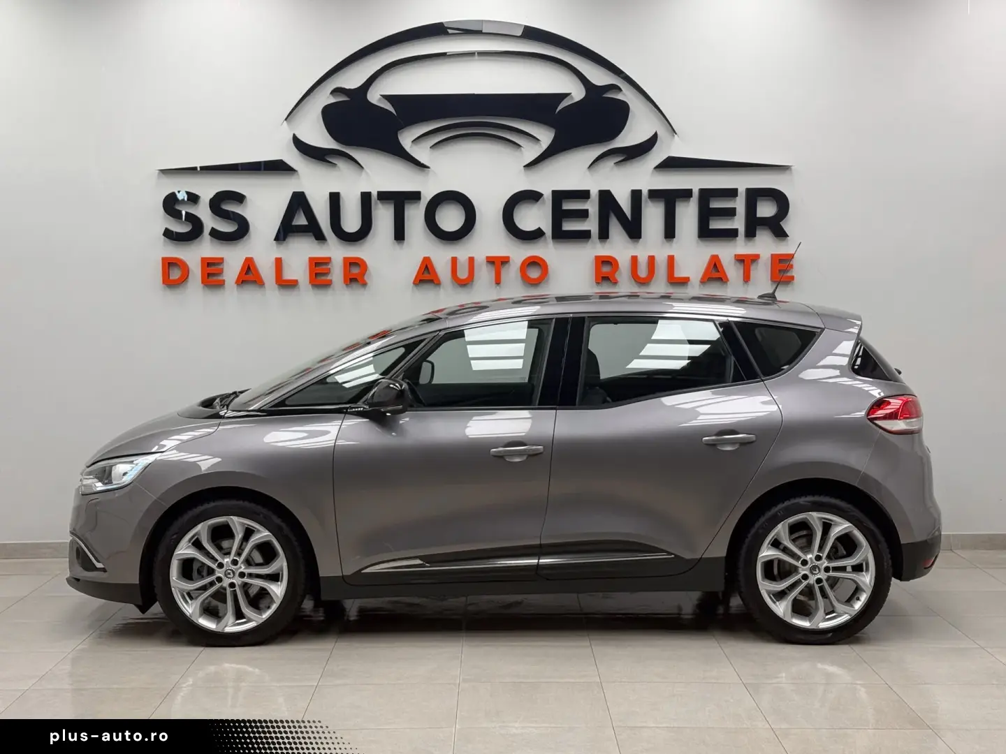 Renault Scenic ENERGY TCe 115 EXPERIENCE