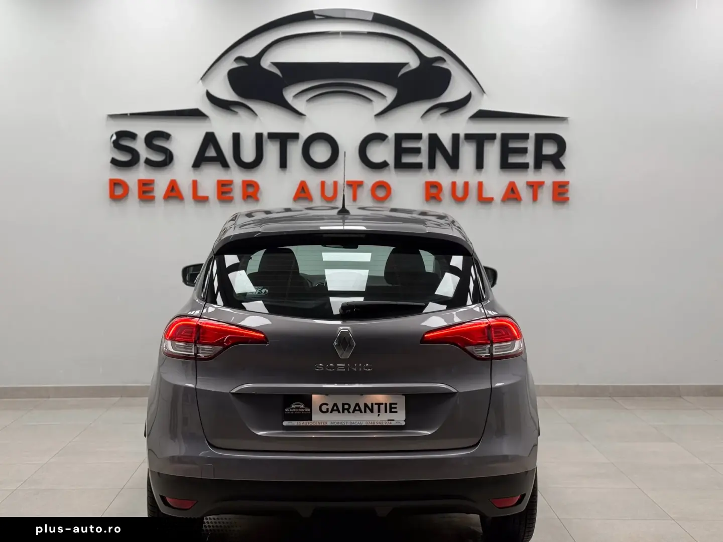 Renault Scenic ENERGY TCe 115 EXPERIENCE