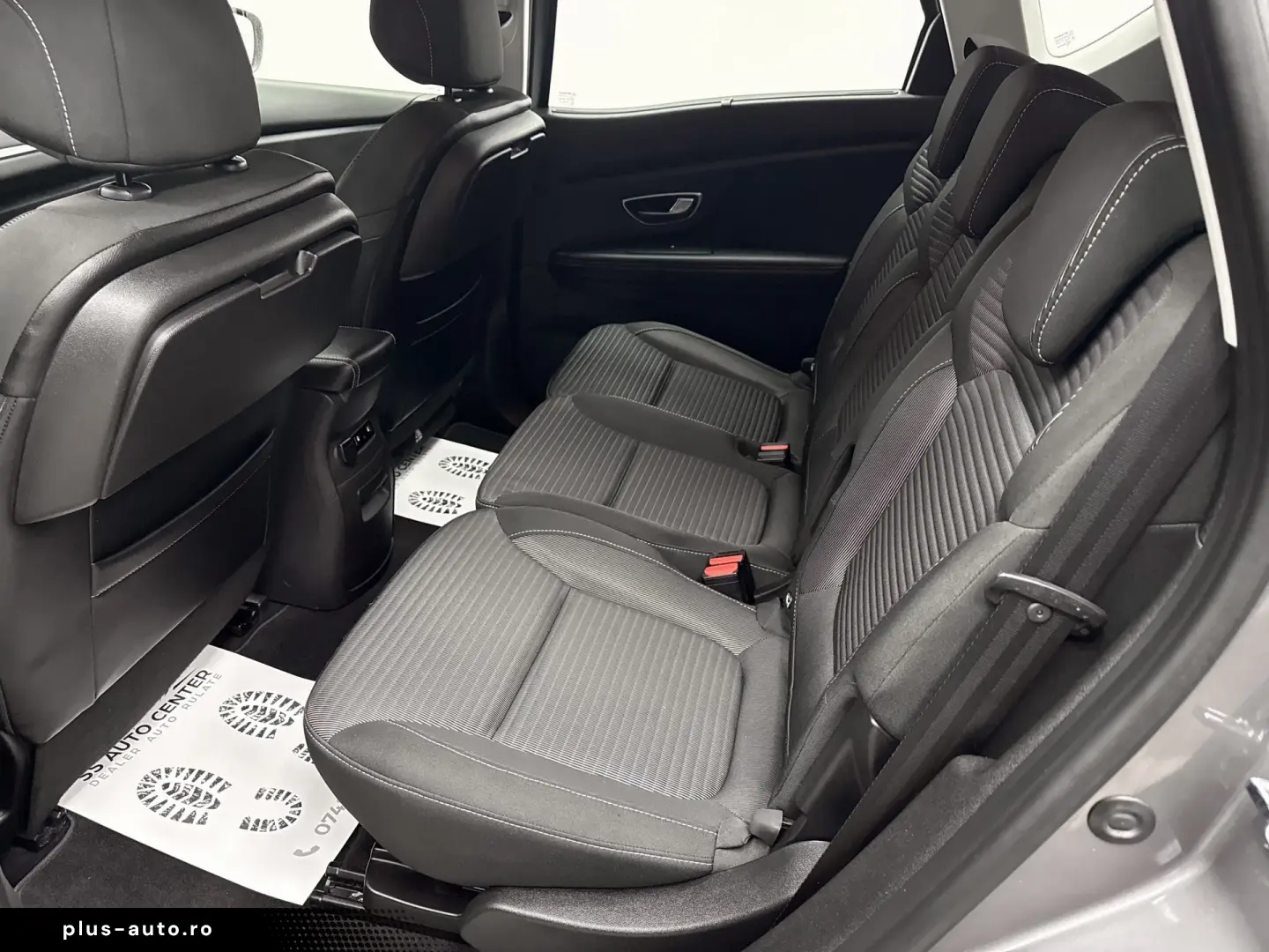 Renault Scenic ENERGY TCe 115 EXPERIENCE