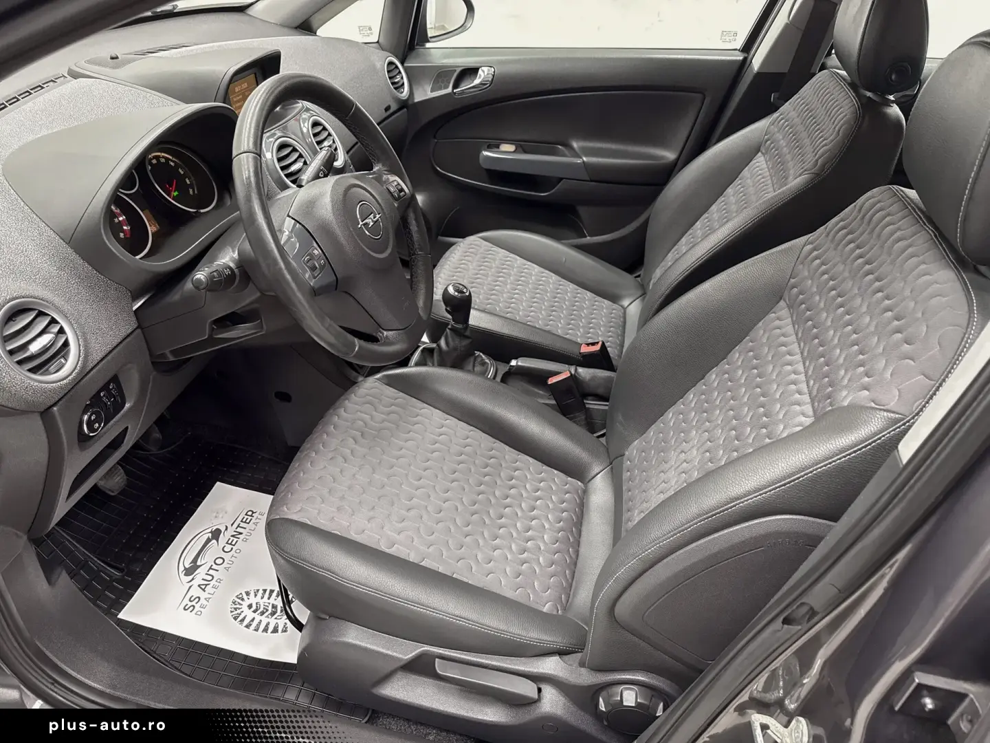 Opel Corsa 1.4 16V Innovation