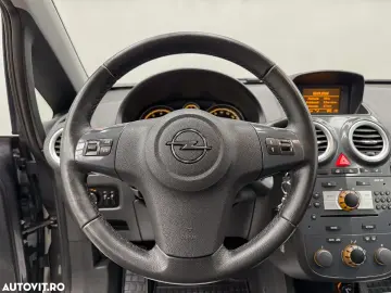 Opel Corsa 1.4 16V Innovation