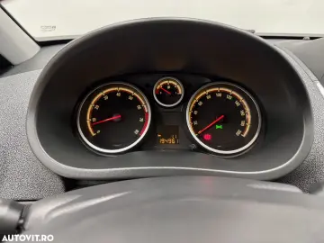 Opel Corsa 1.4 16V Innovation