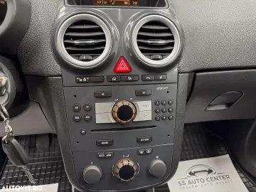 Opel Corsa 1.4 16V Innovation