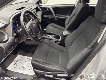 Toyota RAV4 2.2 D-4D 4x4 Automatik Life