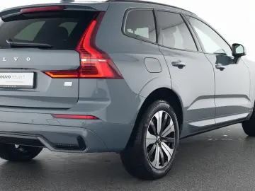 VOLVO XC60 T8 Recharge AWD Plus Dark AHK H&K