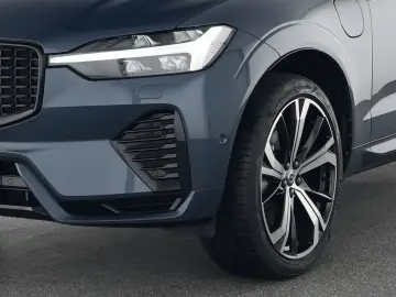 VOLVO XC60 T8 Recharge AWD Ultimate Dark 21  AHK 360