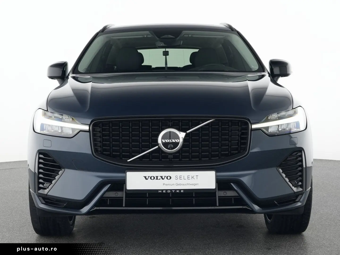 VOLVO XC60 T8 Recharge AWD Ultimate Dark 21  AHK 360