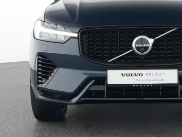 VOLVO XC60 T8 Recharge AWD Ultimate Dark 21  AHK 360