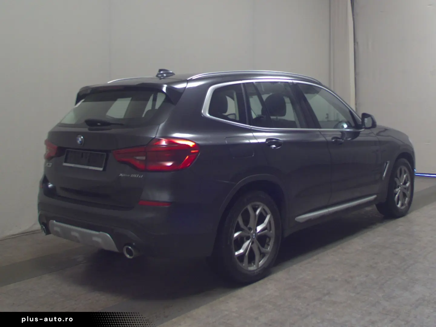 BMW X3 xDrive20d X-Line Leder Navi LED Pano