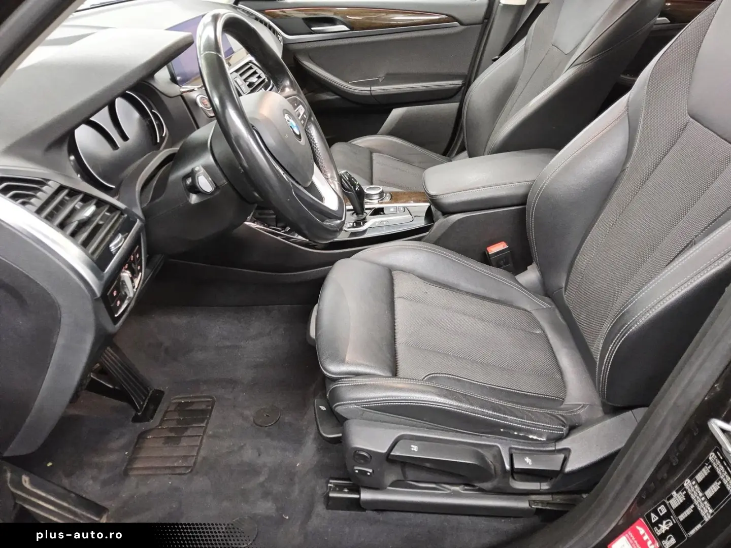 BMW X3 xDrive20d X-Line Leder Navi LED Pano