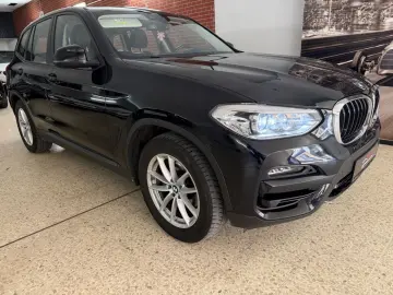 BMW X3 xDrive 20d AHK LED R-Kamera