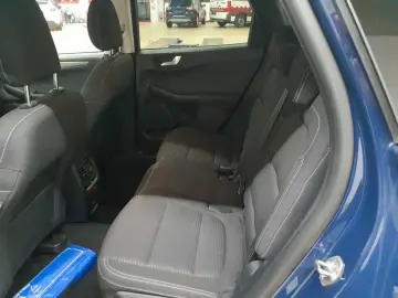 FORD Kuga 2.0 EcoBlue 4x4 Aut. TITANIUM AHK