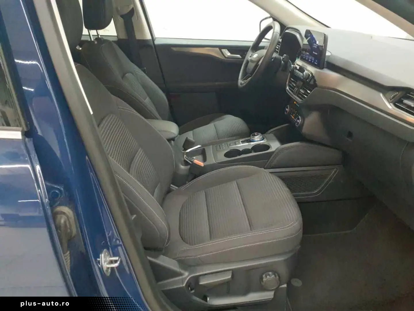 FORD Kuga 2.0 EcoBlue 4x4 Aut. TITANIUM AHK