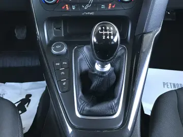 Ford Focus 2.0 TDCI Titanium