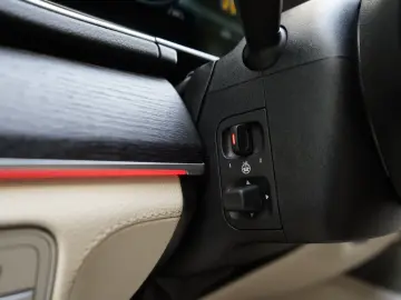 MERCEDES-BENZ GLE 400d AMG Designo Head ACC 360 Airm&hellip;