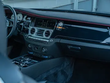 ROLLS ROYCE Wraith 6.6 V12  MASSAGE BESPOKE DRIVE ASSIST