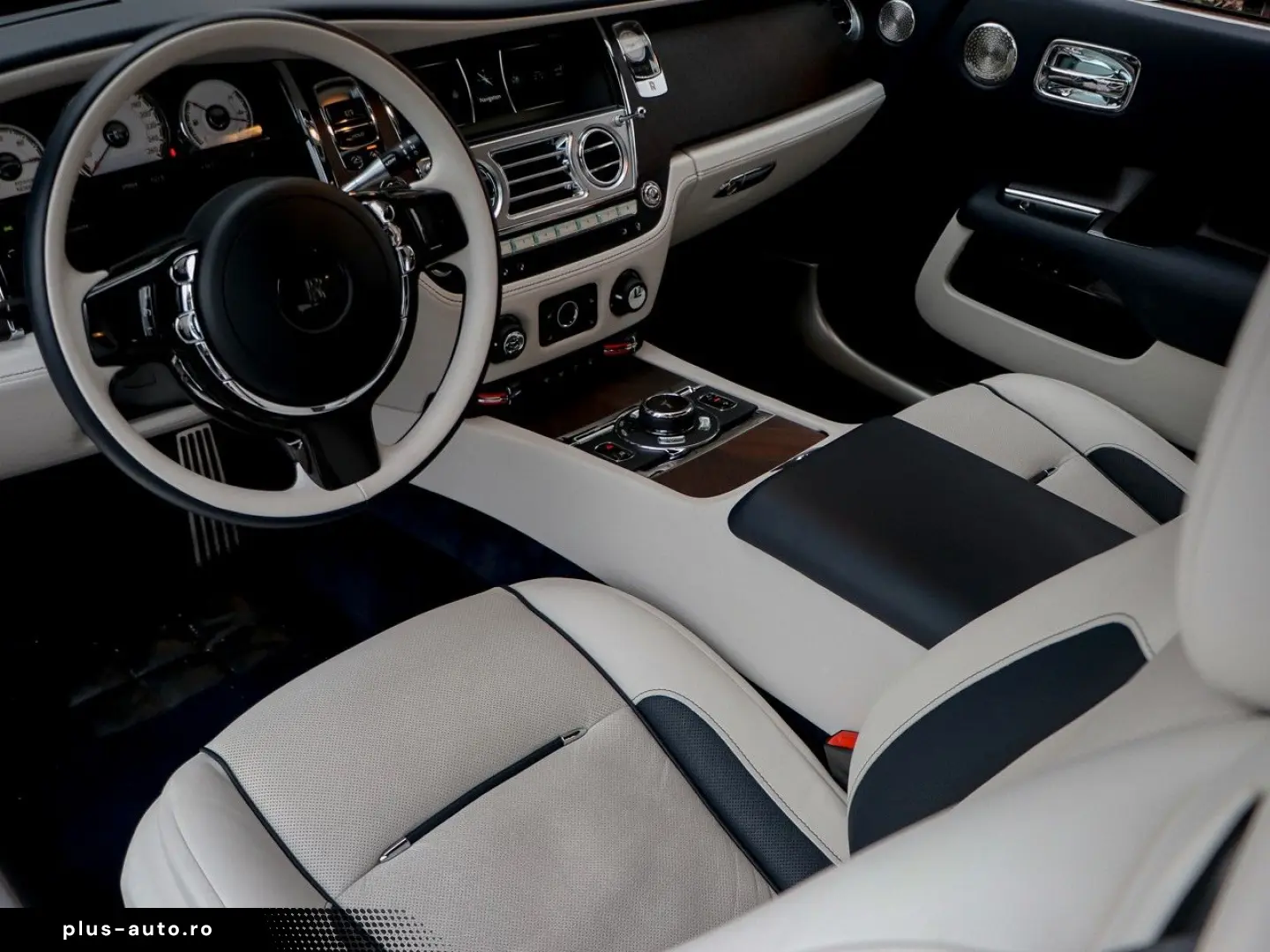 ROLLS ROYCE Wraith -