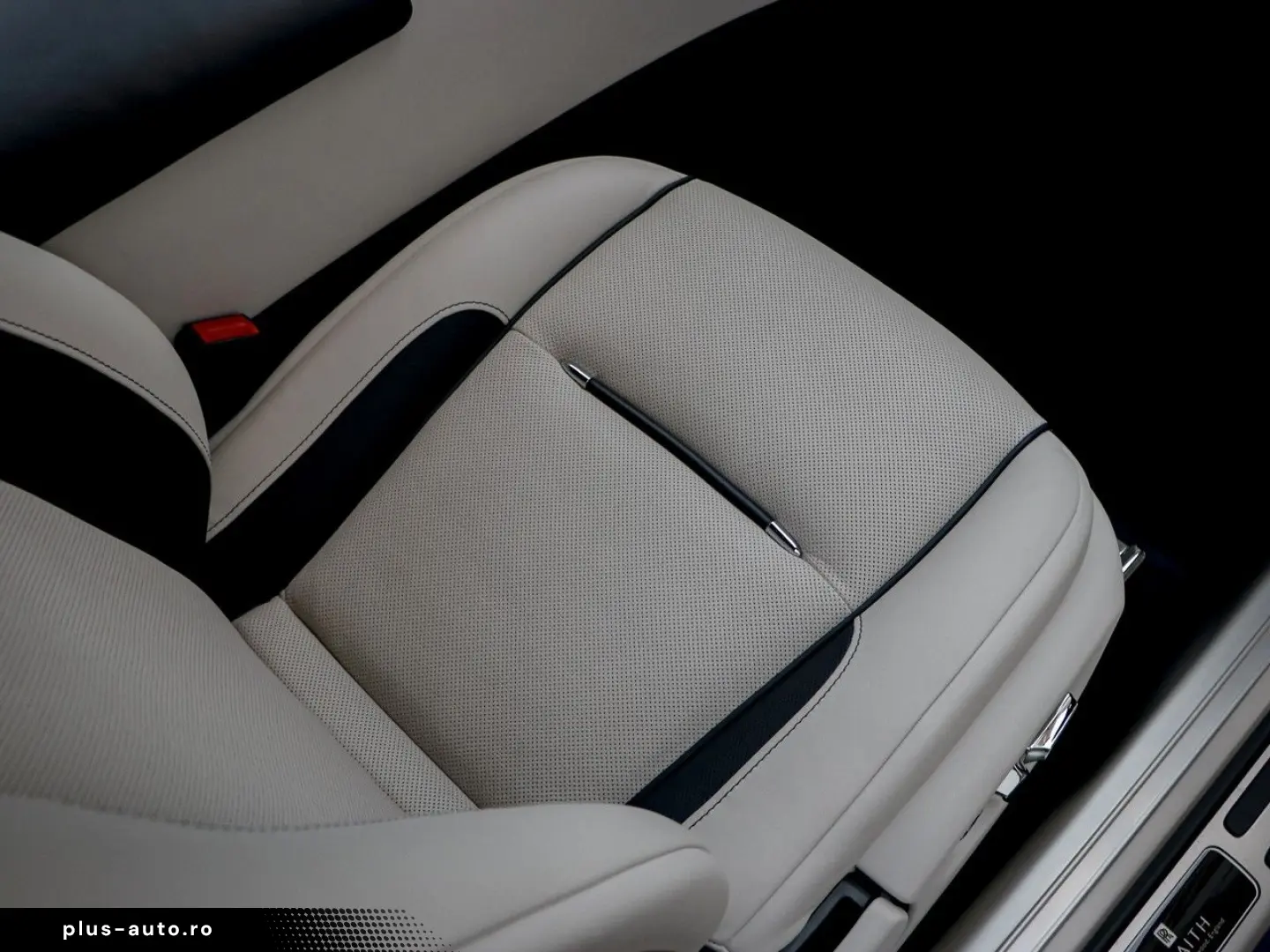 ROLLS ROYCE Wraith -