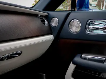 ROLLS ROYCE Wraith -