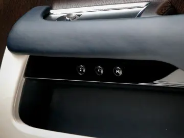 ROLLS ROYCE Wraith -