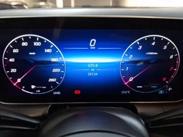 Mercedes-Benz GLC 200 4M Coupé AMG Advanced