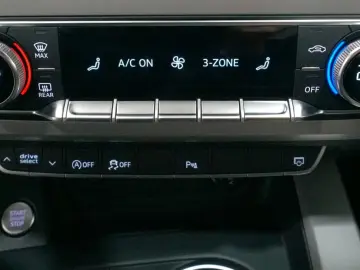 Audi A4 Lim. 40 TDI quattro S line 2.0 TDI