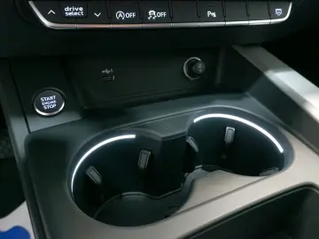 Audi A4 Lim. 40 TDI quattro S line 2.0 TDI