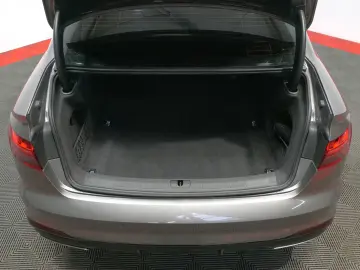 Audi A4 Lim. 40 TDI quattro S line 2.0 TDI