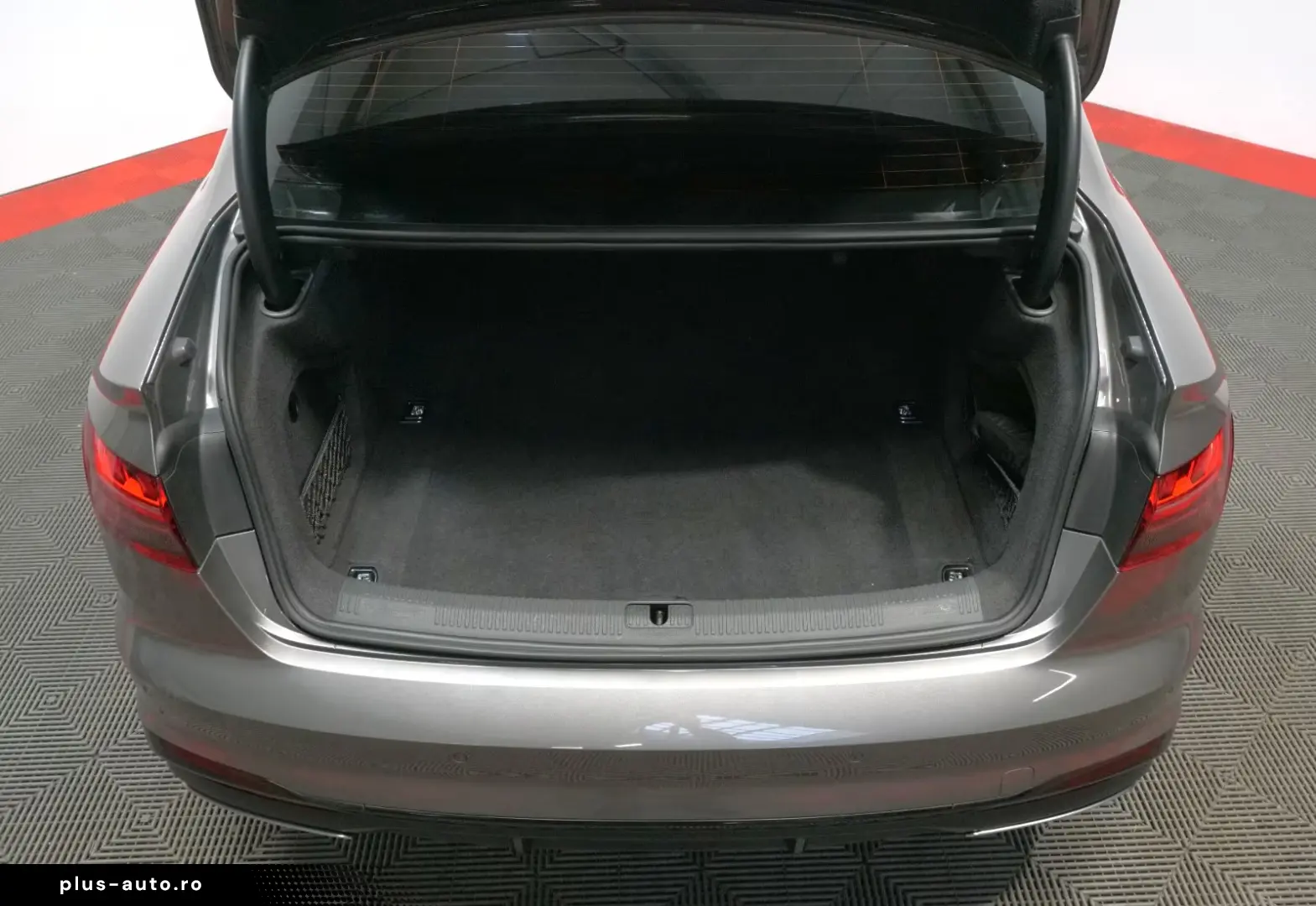 Audi A4 Lim. 40 TDI quattro S line 2.0 TDI