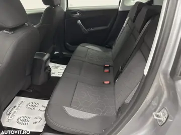 Peugeot 2008 1.2 L PureTech Active