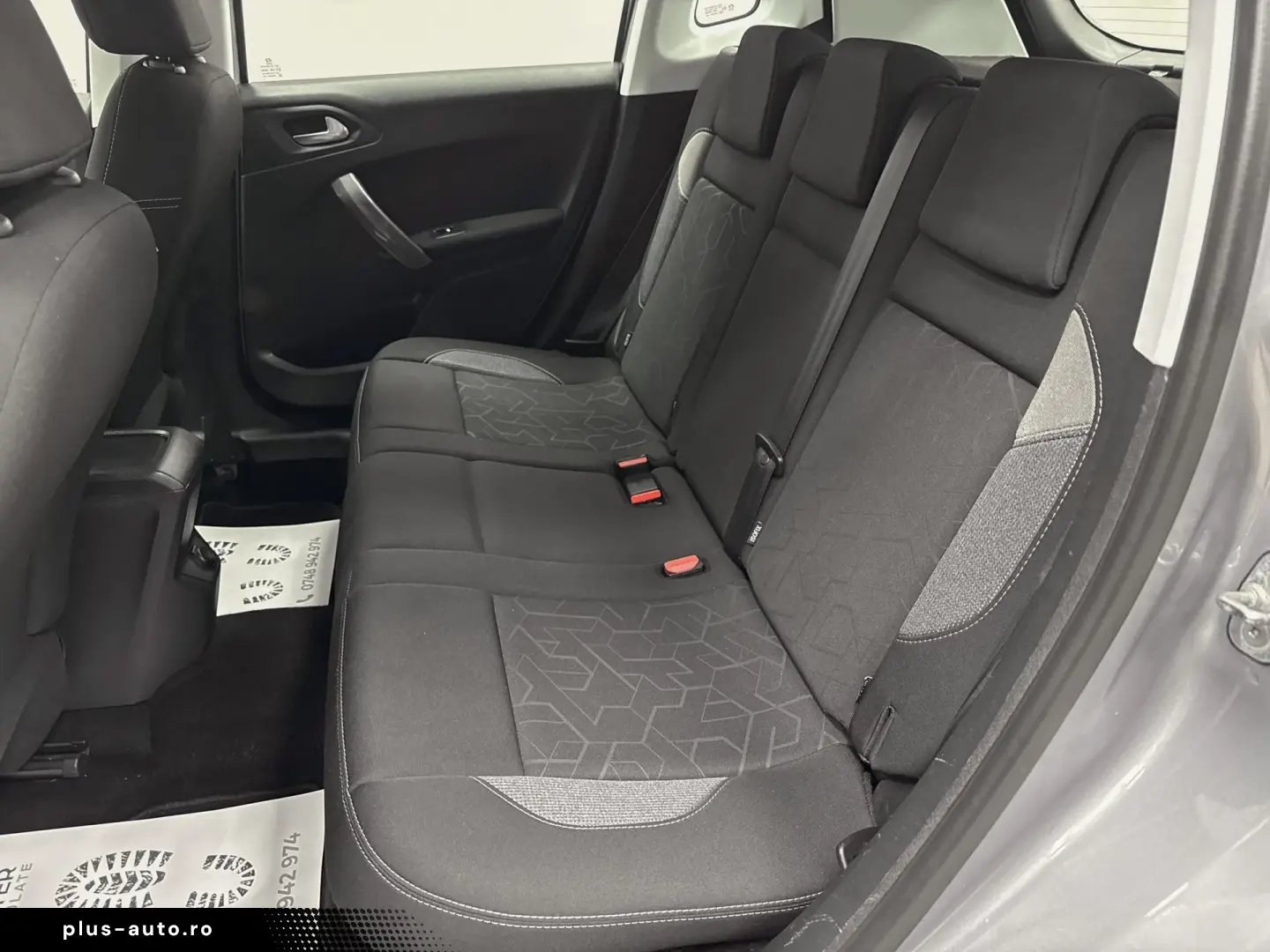 Peugeot 2008 1.2 L PureTech Active