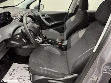Peugeot 2008 1.2 L PureTech Active