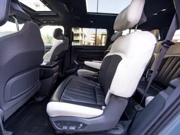 Kia EV9 6 Locuri - Tva deductibil