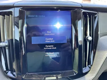 Volvo XC 60 T5 AWD Inscription Utilizat · 2019