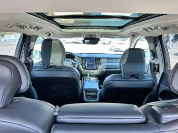 Volvo XC 60 T5 AWD Inscription Utilizat · 2019