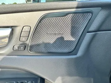 Volvo XC 60 T5 AWD Inscription Utilizat · 2019