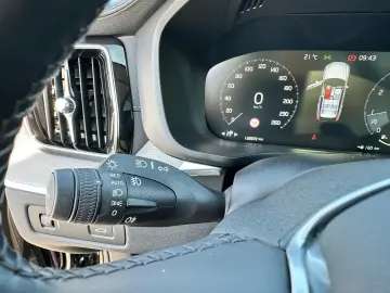 Volvo XC 60 T5 AWD Inscription Utilizat · 2019