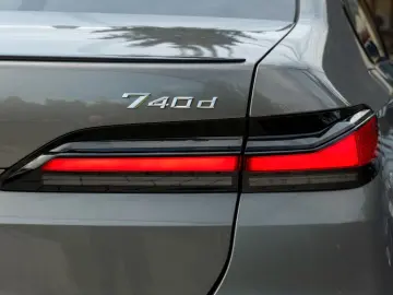 BMW 740d xDrive M SPORT.MASSAGE.SKY.LOUNGE.B&W.5 100