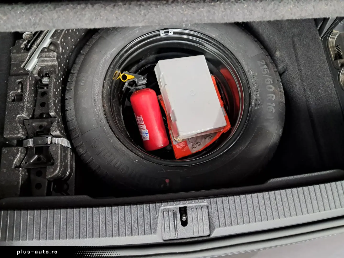 VOLKSWAGEN PASSAT VARIANT 1.5TSI DSG 150CP 2022