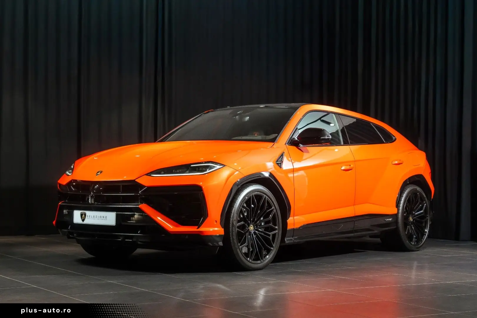 LAMBORGHINI Urus 4.0 V8 PHEV SE