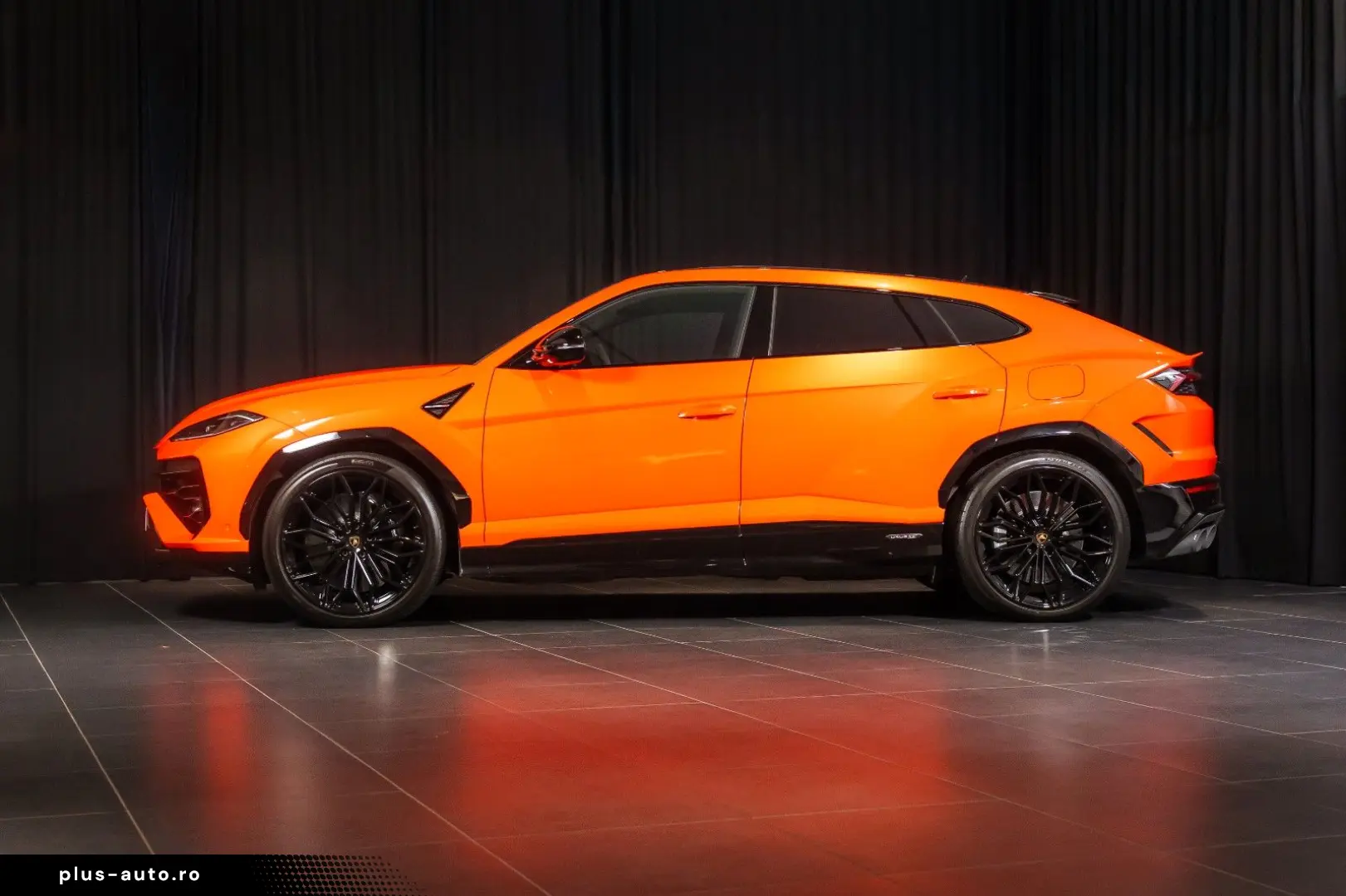 LAMBORGHINI Urus 4.0 V8 PHEV SE