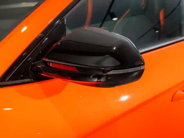 LAMBORGHINI Urus 4.0 V8 PHEV SE