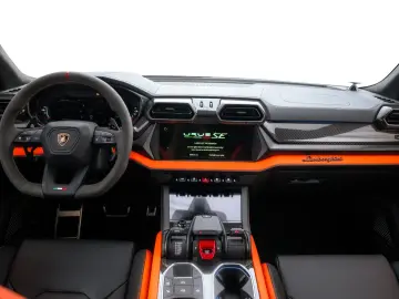 LAMBORGHINI Urus 4.0 V8 PHEV SE