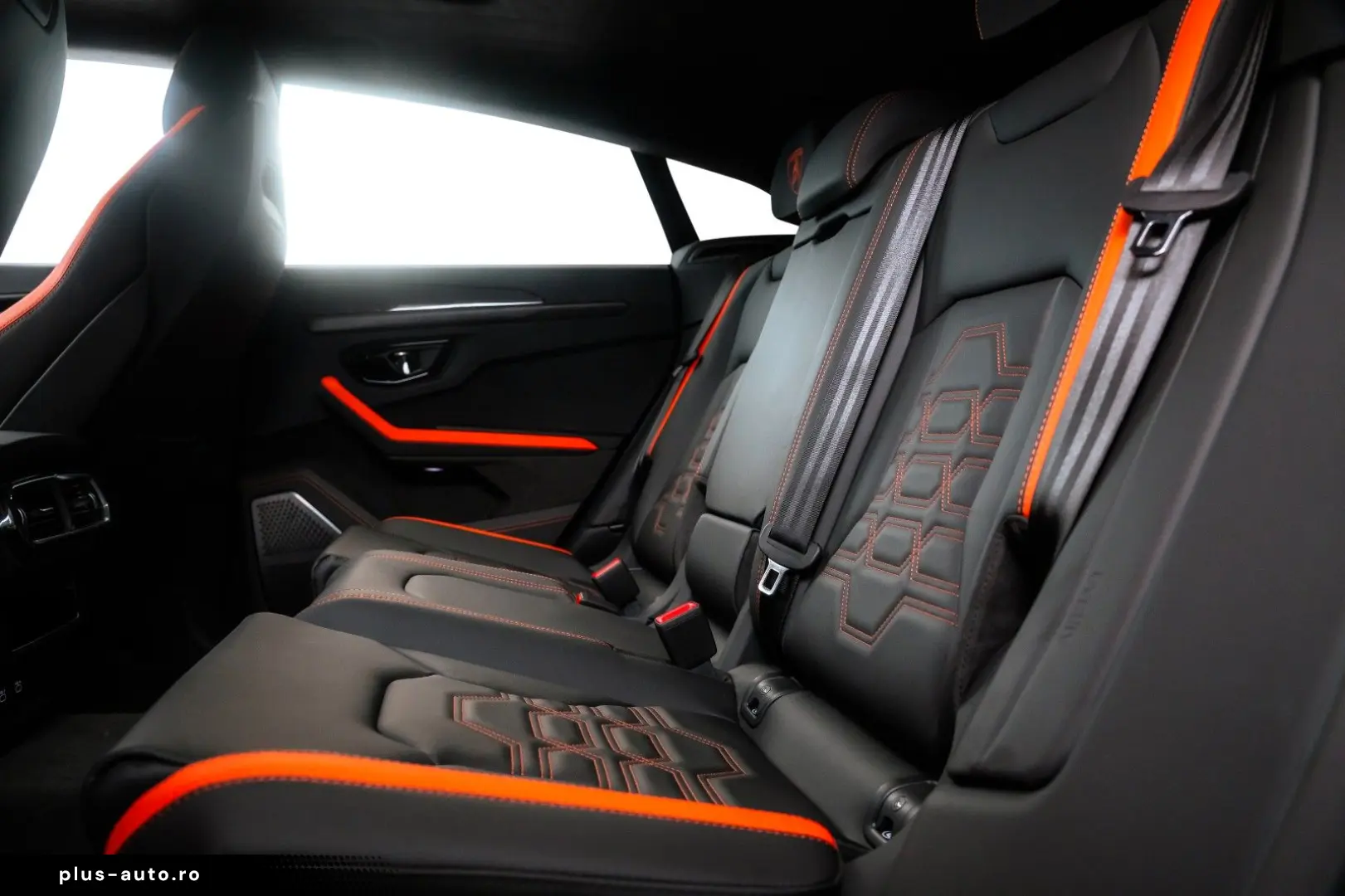 LAMBORGHINI Urus 4.0 V8 PHEV SE