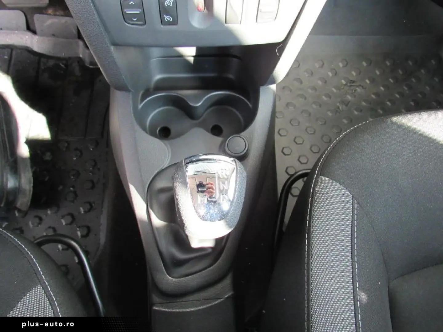 DACIA SANDERO 0.9 TCe 90CP Prestige Easy-R