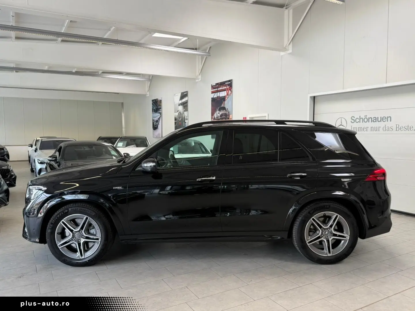 MERCEDES-BENZ GLE 53 4M  PANO HUD BURM AHK DISTR MBEAM NIGHT