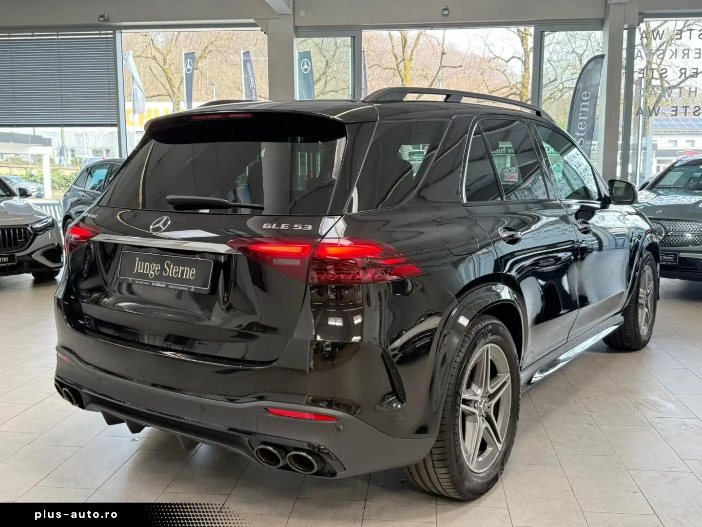 MERCEDES-BENZ GLE 53 4M  PANO HUD BURM AHK DISTR MBEAM NIGHT