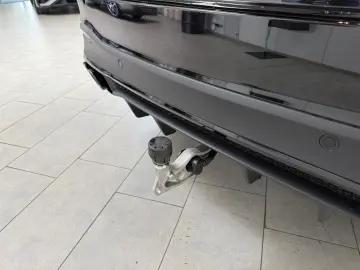 MERCEDES-BENZ GLE 53 4M  PANO HUD BURM AHK DISTR MBEAM NIGHT